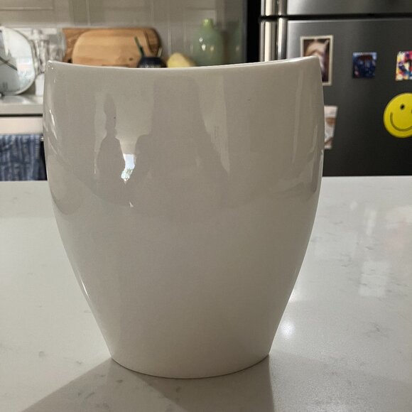 Mid-Century Modern Pottery by Lotta Jansdotter - Picture 2 of 4